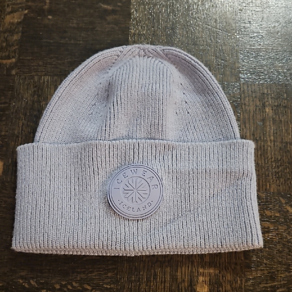 Icewear Light Gray Beanie
